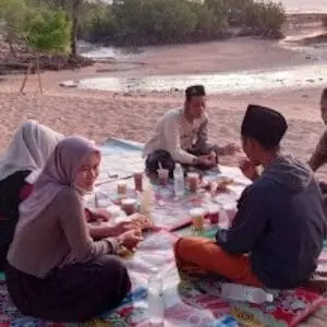 FK-KIM Giligenting Gelar Pertemuan dan Bukber, Perkuat Komunikasi dan Gagasan untuk Desa