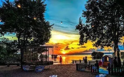 Taman Hiburan Bringsang (THB) Desa Bringsang, Kecamatan Giligenting, Kabupaten Sumenep - Sore Hari (Foto: Abd. Rahman)