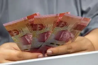 Ilustrasi Uang BLT