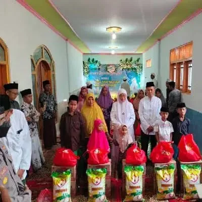 Wakil Bupati Sumenep, Dewi Khafifah saat Akhiri Safari Ramadhan 1444 H di Kecamatan Rubaru