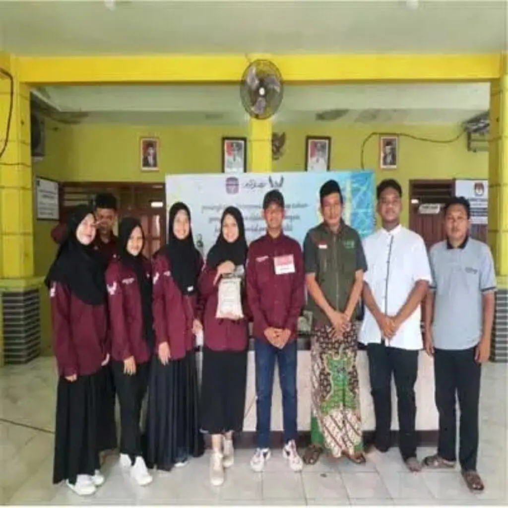 Sekolah Menengah Atas (SMA) Negeri 1 Kabupaten Sumenep Menggelar Amel Zakat pada Ramadan 1444 Hijriyah