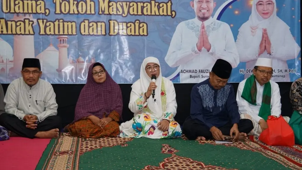 Wakil Bupati Sumenep Dewi Khalifah saat Menggelar Safari Ramadhan