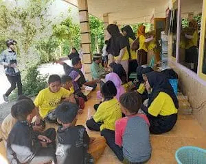 Bangun Gerakan Masif Sinergitas Antar Komunitas Tingkatkan Literasi di Giligenting