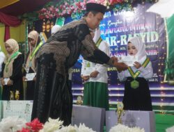 Siswa Terbaik Ar-Rasyid Rubaru Dapat Penghargaan dari Baznas Sumenep