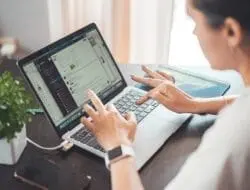 Cara Sukses Memulai Bisnis Online