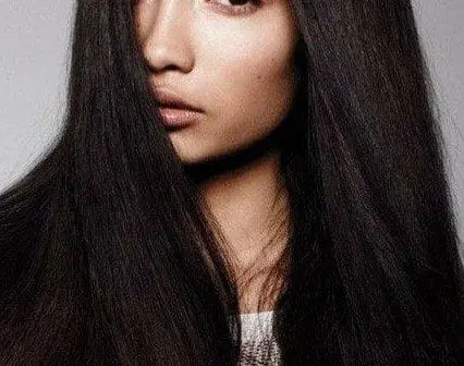 Ilustrasi Melebatkan Rambut dengan Alami