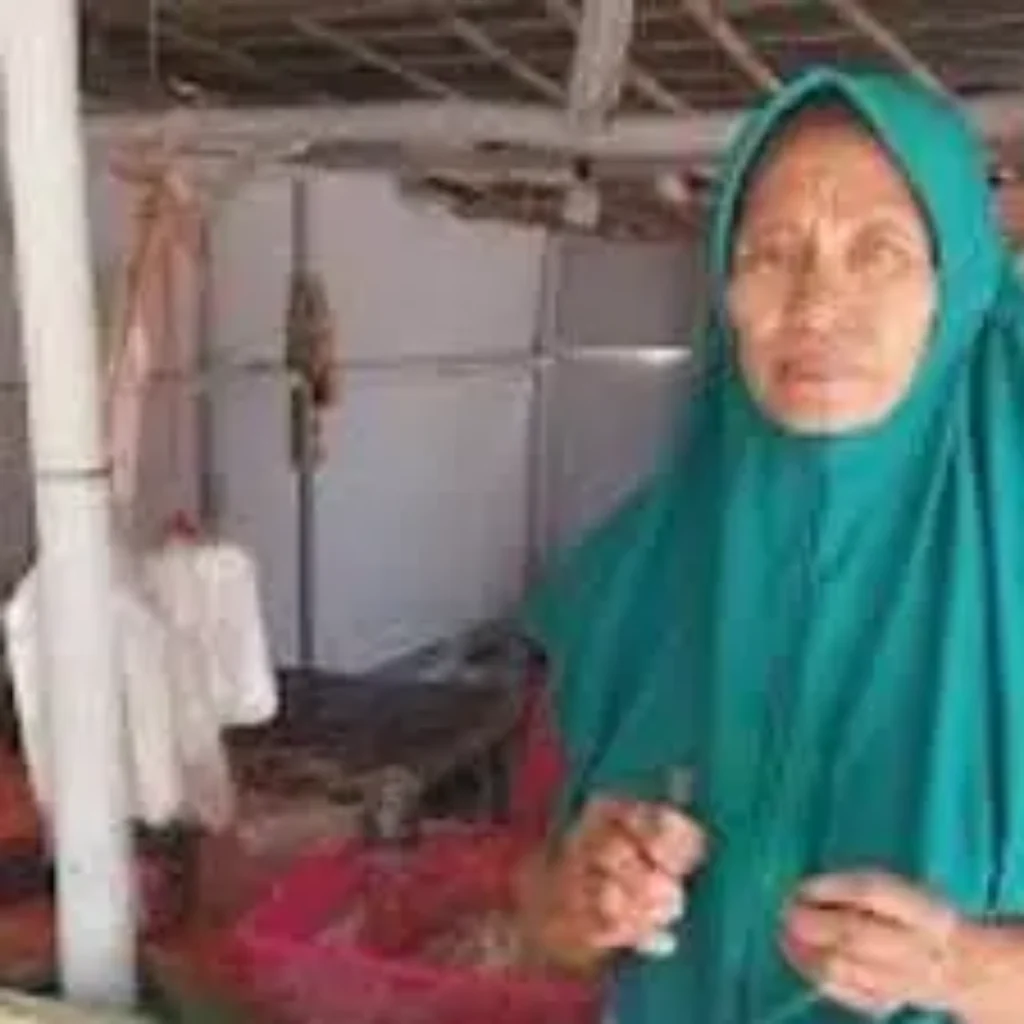 Ibu Sahrani Sukses Raih Omset 1 Juta Per Hari dari Usaha Kue Kering dan Basahnya