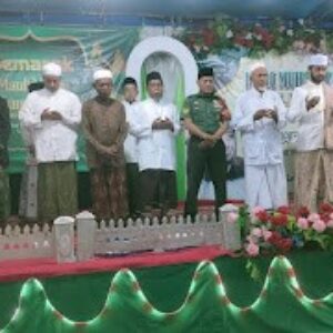 Kegiatan Maulid Nabi SAW di Masjid Miftahul Ulum Lenteng, di Serbu Ribuan Jamaah