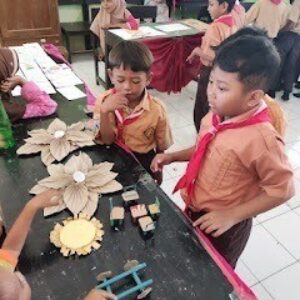 Peringati HGN 2023, Siswa Annibros I Gelar Pameran Tunggal