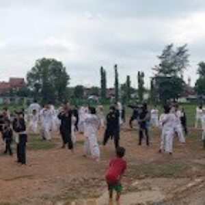 Siswa MI Annibros I Ikuti Latihan Bersama di Pimpinan Cabang PS Perisai Putih Sumenep