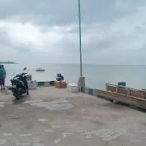 Dampak dari Pemilu Nasional, Pelabuhan Cangkarman ke Pulau Gili Raja Mengalami Sepi Penumpang