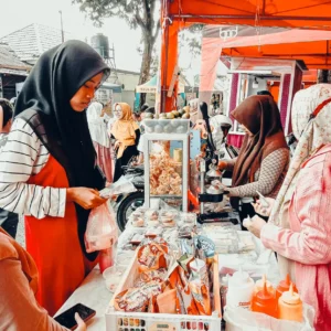 Festival Bazar Takjil Ramadhan di Sumenep Tak Pernah Sepi Pengunjung