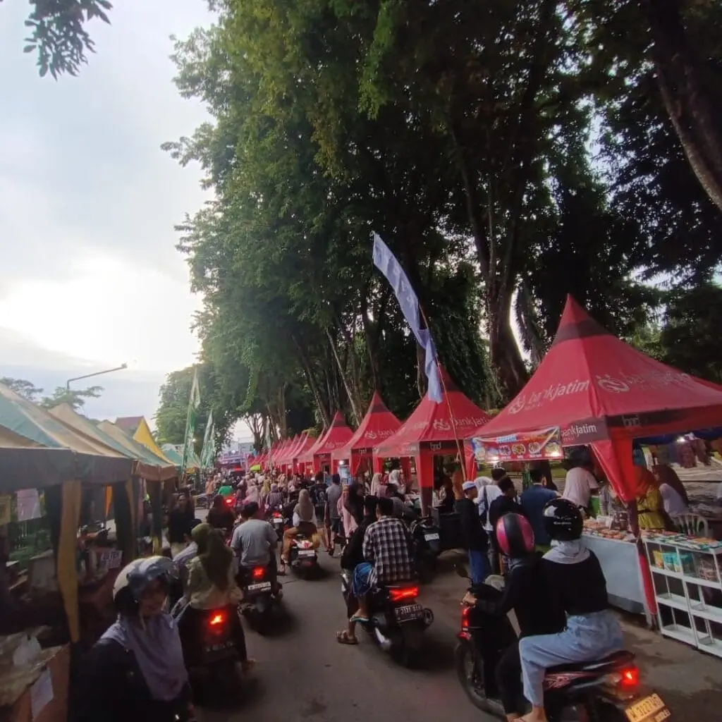 Bazar Takjil Ramadan di Sumenep Didominasi Kaum Muda