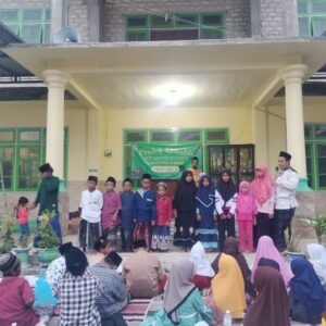 Penutupan Pondok Ramadan: MI Annibros I Giligenting Gelar Buka Bersama dan Santunan Anak Yatim