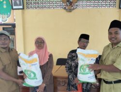 Pemdes Galis Giligenting, Salurkan Bantuan Beras dari BPN