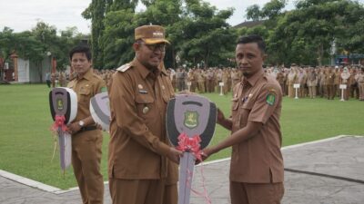 Bupati Sumenep Serahkan Mobil Pusling Untuk Perluas Jangkauan Pelayanan Kesehatan