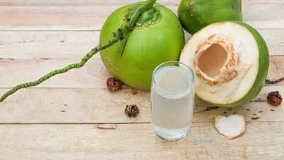 Manfaat Air Kelapa bagi Kecantikan