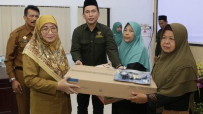 Baznas Sumenep dan BPRS Bhakti Sumekar Salurkan Bantuan Alat Usaha kepada 51 UMKM