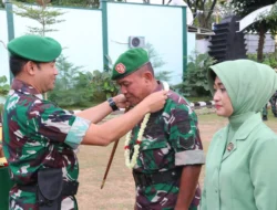 Dandim 0827/Sumenep Gelar Tradisi Pelepasan Anggota Pindah Satuan dan Purna Tugas: Pesan Penting Letkol Inf Yoyok Wahyudi