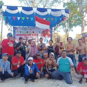 Akhmad Safri Wiarda, Kades Galis Giligenting, Apresiasi Pemenang Lomba Panjat Pinang HUT RI ke-79