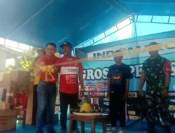 Indomarco Gelar Bazar Berhadiah di Giligenting untuk Pembukaan Grosir Pedesaan