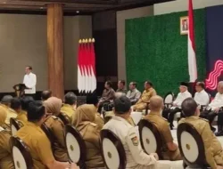 Jokowi Soroti Pencapaian Infrastruktur Selama Satu Dekade: 2.700 Km Jalan Tol, 27 Bandara Baru, dan 60 Embung di IKN