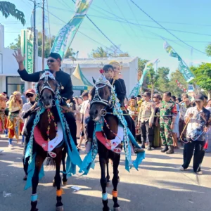 Karnaval HUT ke-79 RI di Desa Galis: Jeren Serek dan Drum Band Menjadi Sorotan