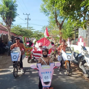 Semarakkan HUT RI ke-79, Pemdes Galis Giligenting Gelar Lomba Hias Sepeda