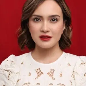 Shandy Aulia All Out Saat Foto KTP, Dibantu MUA Hasilnya Menuai Pujian