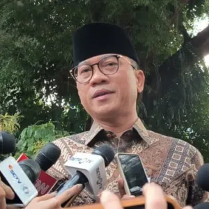 Mendes PDT Yandri Susanto Klarifikasi Terkait Viral Surat Undangan Haul Berkop Kementerian: Tidak Ada Unsur Politik