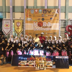 MAN Sumenep Raih Juara di Kobasmansa Madura 2024, Basket Putri Bawa Pulang Piala Bergilir