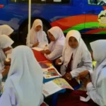 Tingkatkan Minat Baca Siswa: Mobil Perpusling Hadir di SDN Banjar Barat 1