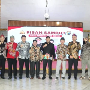 Kapolres Sumenep Resmi Berganti, Sambut AKBP Rivanda dan Lepas AKBP Henri