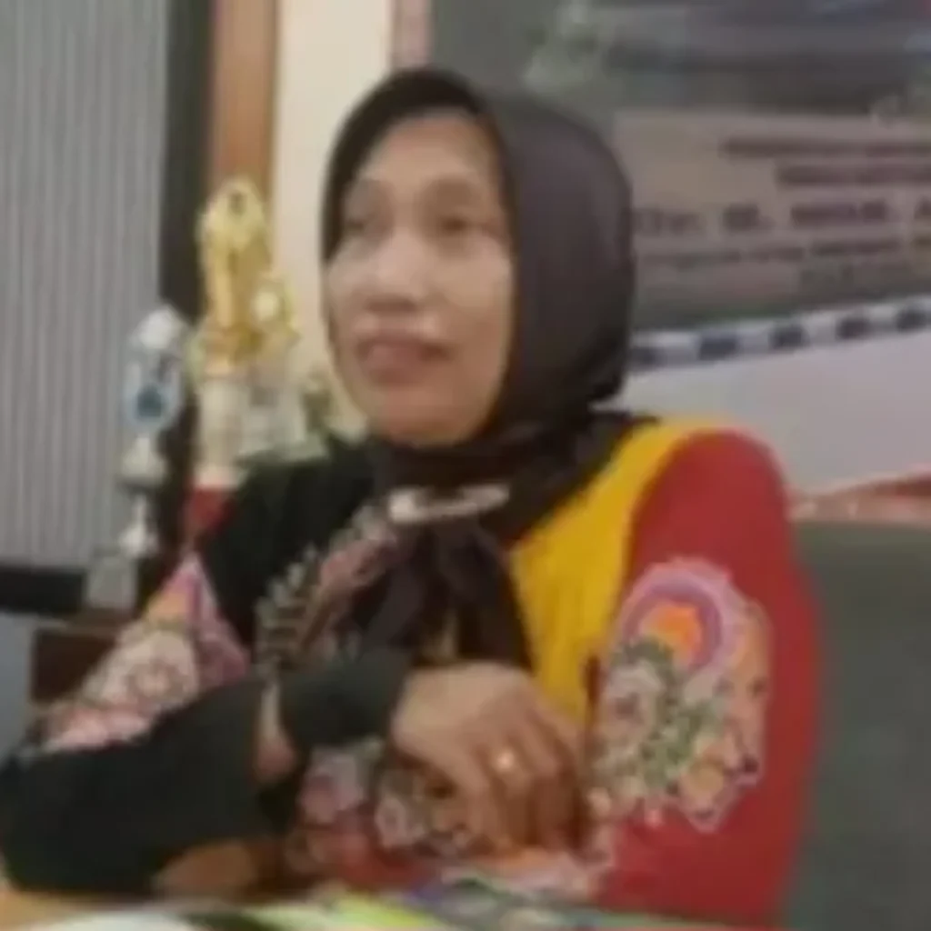 Direktur Rumah Sakit Umum Daerah dr. H. Moh. Anwar (RSUDMA) Sumenep, dr. Erliyati