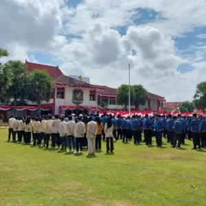 Belasan Peserta Upacara HUT ke-80 RI di Sumenep Tumbang dan Dirawat Medis