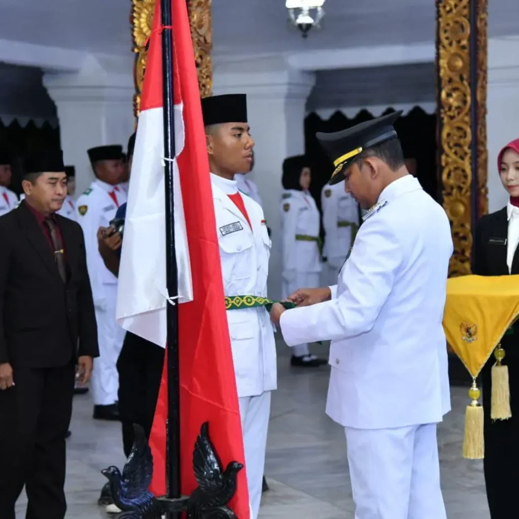 Bupati Sumenep Kukuhkan Paskibraka HUT ke-80 RI, Tekankan Nilai Nasionalisme dan Keteladanan