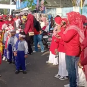 Meriah! Himpaudi Kota Sumenep Gelar Jalan Sehat & Senam Anak Hebat di HUT ke-80 RI