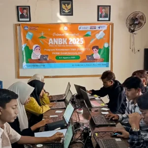 Saunggaling Gelar ANBK 2025 Serentak untuk Kejar Paket C di Giligenting dan Pusat