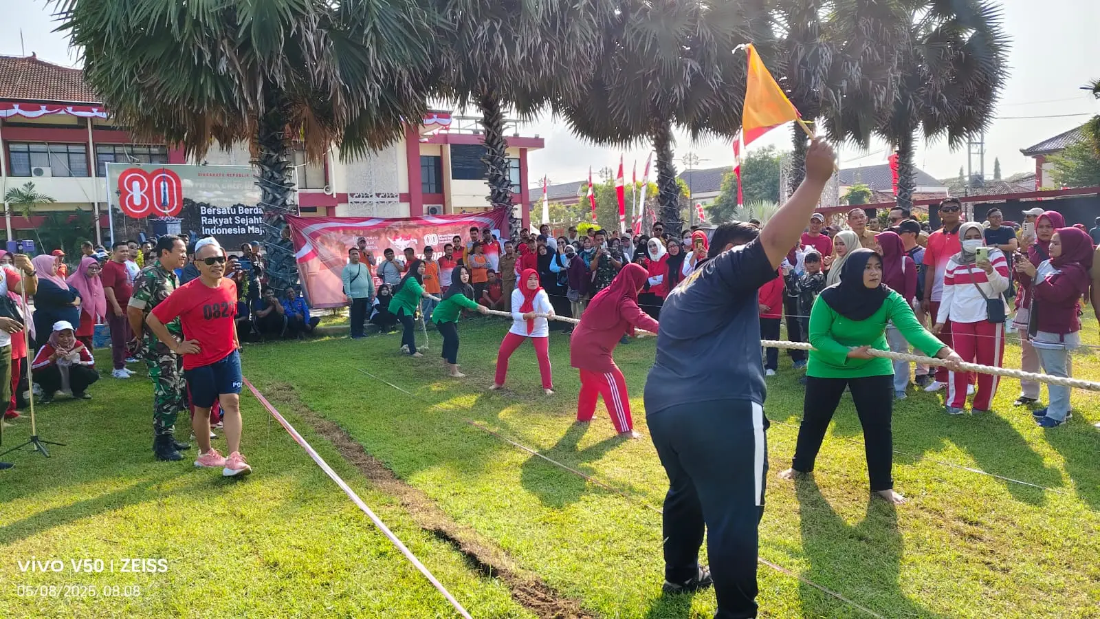 Tim Persit Kodim 0827 Sumenep juara lomba tarik tambang HUT RI ke-80 tunjukkan semangat juang dan kekompakan