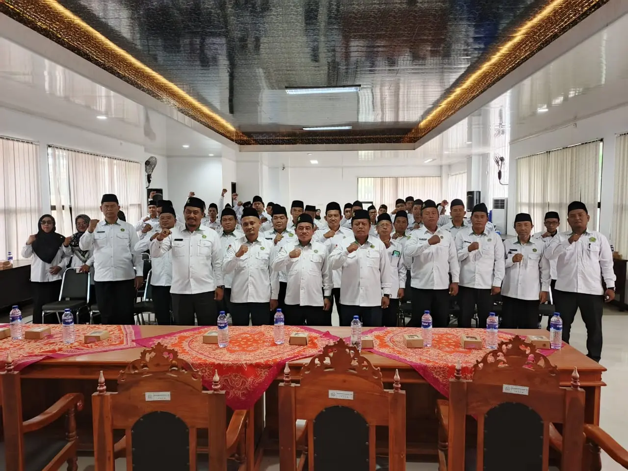 Kemenag Sumenep menggelar Sosialisasi Early Warning System di Aula PLHUT dengan peserta dari seluruh KUA se-Kabupaten Sumenep