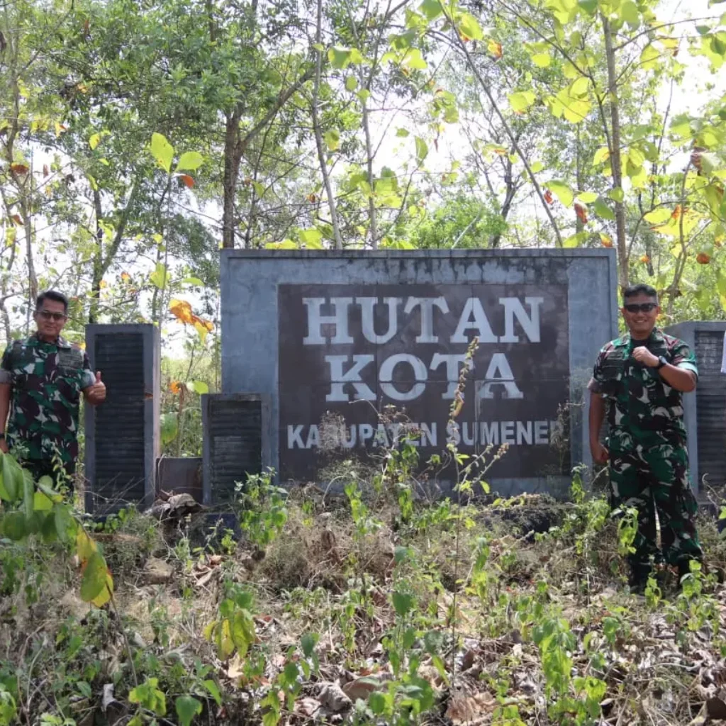 Survei lokasi pembangunan Batalyon Teritorial Pembangunan oleh Kodim 0827 Sumenep dan Korem 084 Bhaskara Jaya di Desa Kebunagung