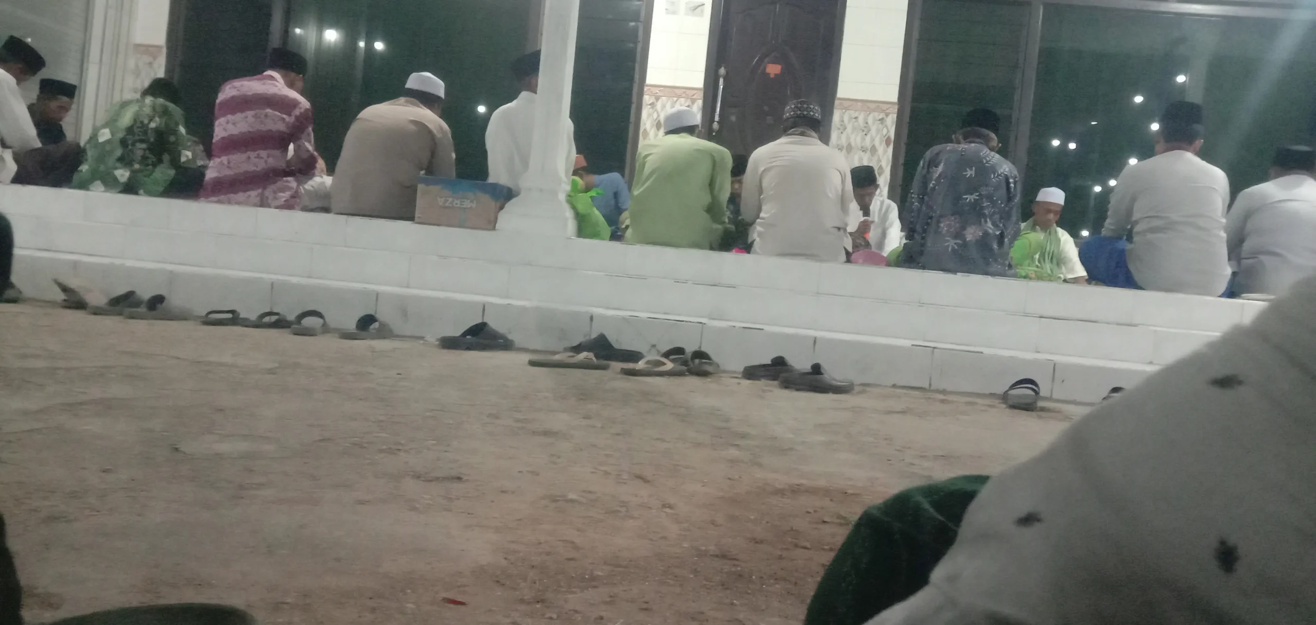Masyarakat Lembung Gelar Acara Maulid Nabi Muhammad Secara Bergilir