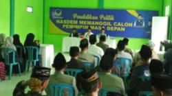 Ra Nasih pimpin pendidikan politik NasDem di Bangkalan bersama pemuda dan kader partai