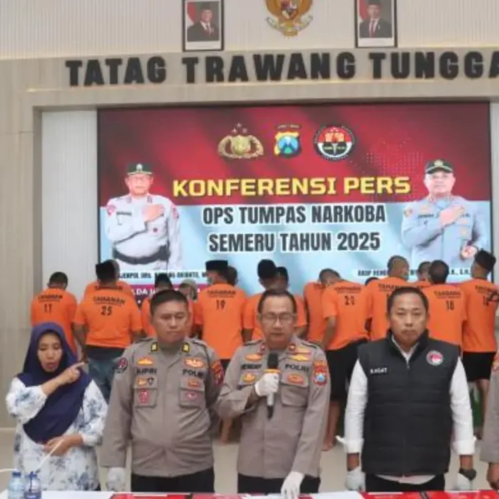 Kompol Hendry Soelistiawan, Wakapolres Pamekasan, saat konferensi pers pengungkapan kasus narkoba di Pamekasan