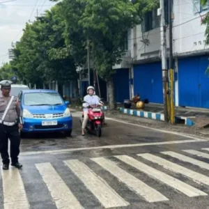 Peringati Hari Pahlawan, Polres Sumenep Gelar Hening Cipta Serentak di Simpang Empat Kota