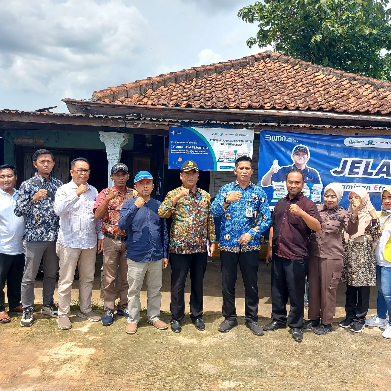 Monitoring penyaluran pupuk bersubsidi oleh Tim KP3 dan Bagian Perekonomian Setda Sumenep di gudang penyangga dan kios pupuk