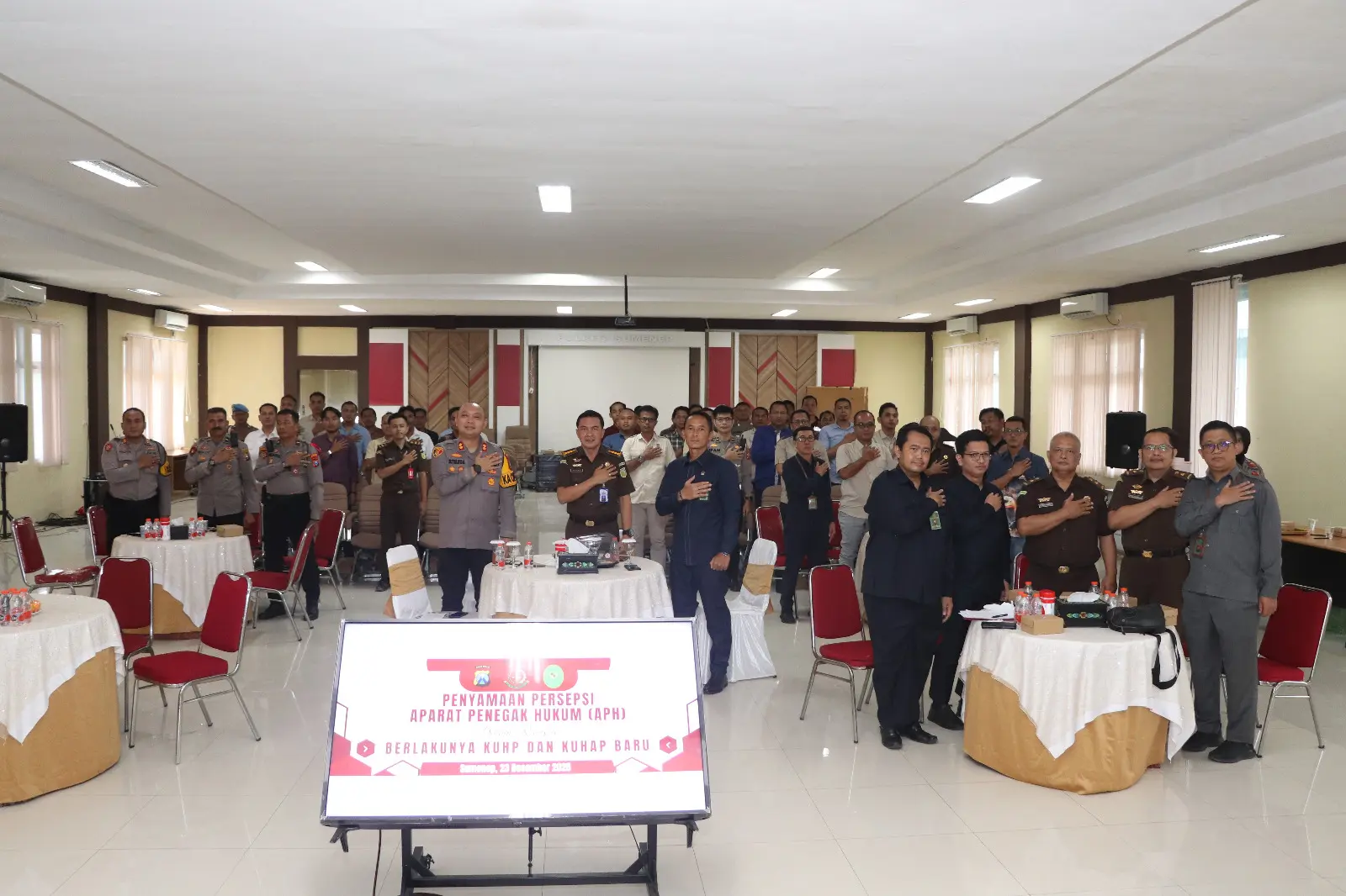 Kapolres Sumenep memimpin persamaan persepsi APH sambut pemberlakuan KUHP dan KUHAP baru