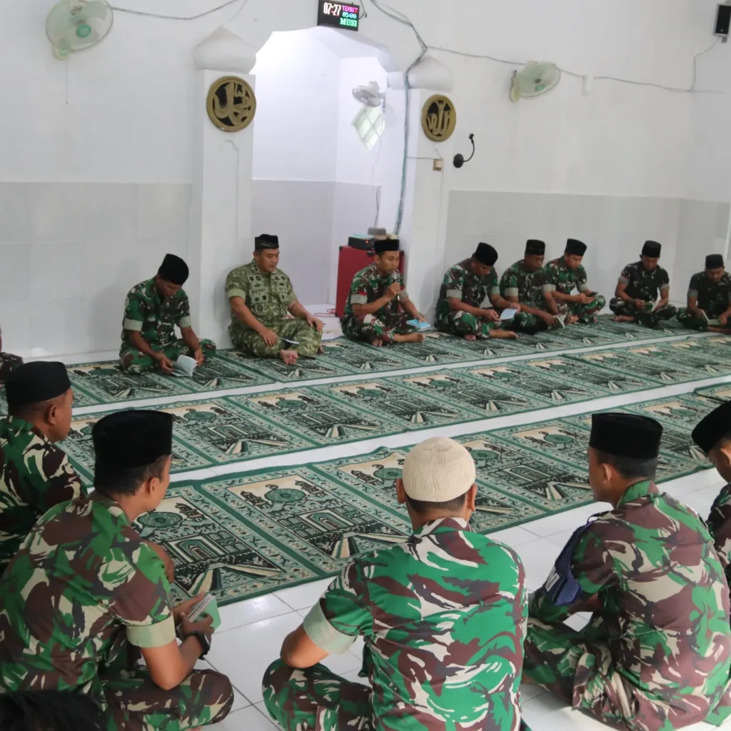 Doa bersama prajurit Kodim 0827 Sumenep memperingati Hari Juang TNI AD ke-80