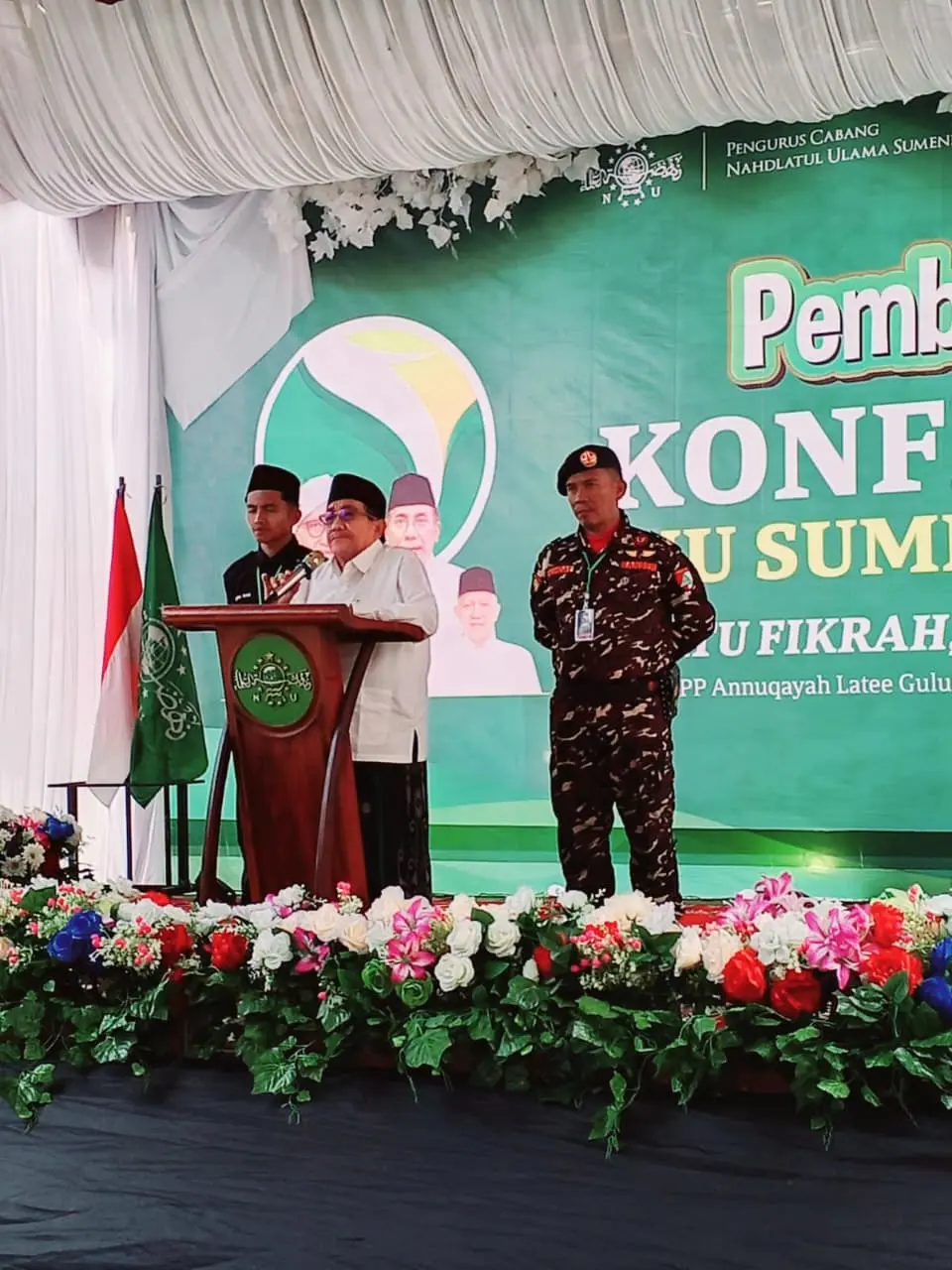 Foto Wabup Sumenep KH Imam Hasyim menyampaikan sambutan dalam Konfercab Nahdlatul Ulama Sumenep 2025 di Pondok Pesantren Annuqayah Guluk-Guluk