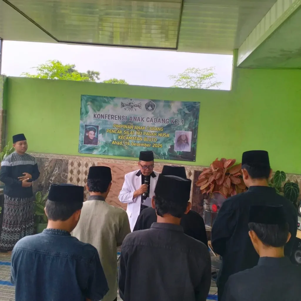 Pengukuhan pengurus ranting dan rayon PAC Pagar Nusa Bluto di Pekandangan Sangrah Sumenep